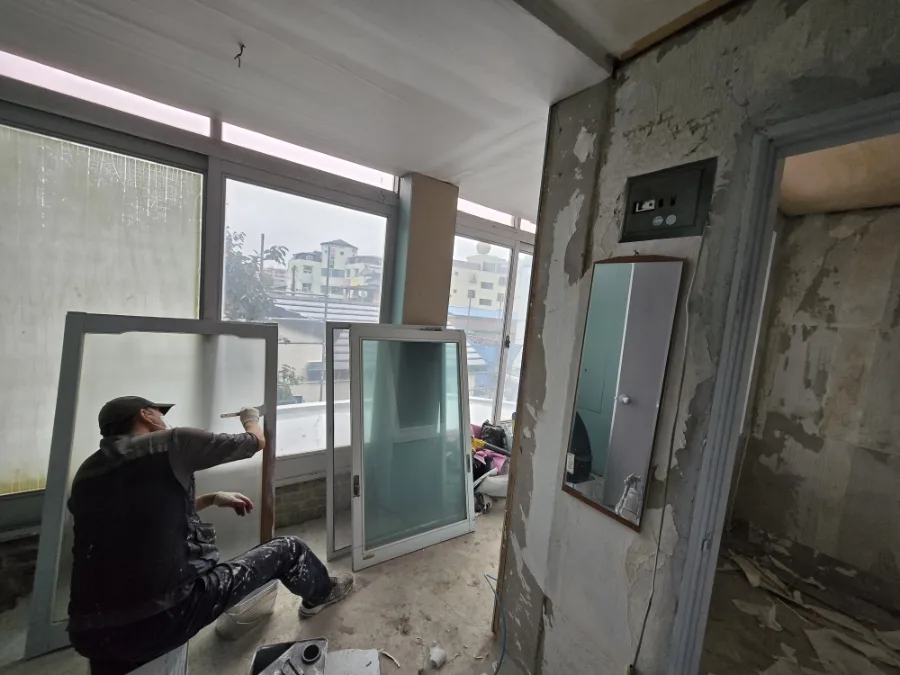 2025년 10월20일~30일 목공,단열,이보드 시공 및 전실도배, 락카도색,콘센트 및 등교체 시공완료 25 naver 1f158fd8c562