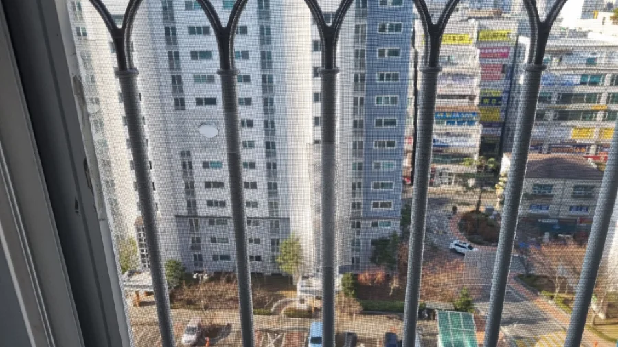 2026년 3월4일 백현 모아미래도 방충망전체 시공 14 naver 2389f379e41c