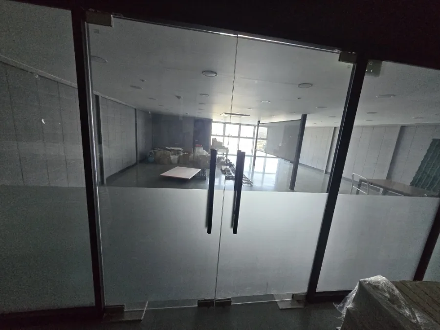 2026년3월6일~22,30일 안산별망로 지식산업센터 전기,가벽, 문4개ABS,도색,방음보드,유리창필름,중문철거,방3개 벽도배 및1층천장도배,데코타일,싱크대 2개 및 배관,장판시공 31 naver 29ae1c23e8f2