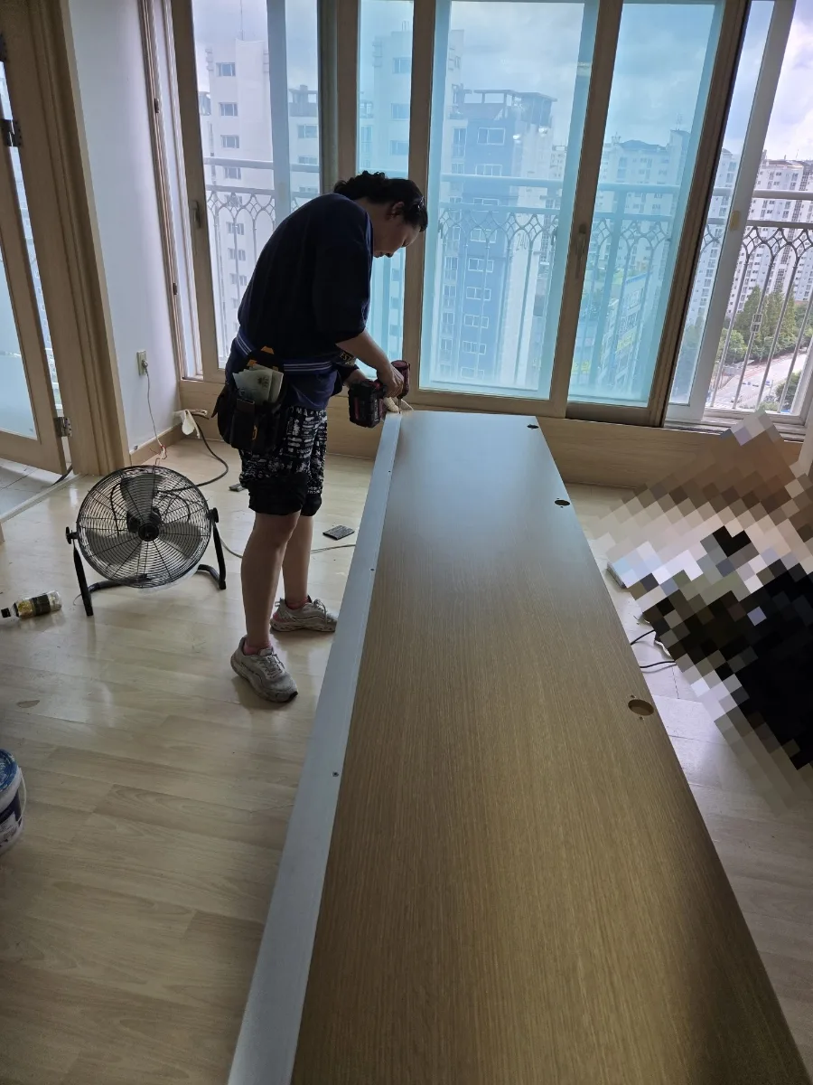 2025년 9월2일 필름, 거실 및 방 장판, 베란다 도색,직부등교체시공완료 58 naver 2a75a25e3881