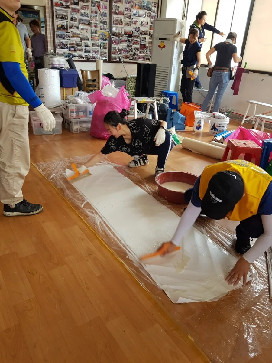 도배봉사 활동을 가다. 1 naver 648dc6c9a053