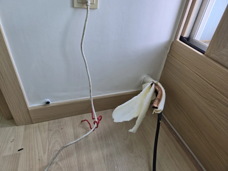 2025년 9월2일 필름, 거실 및 방 장판, 베란다 도색,직부등교체시공완료 74 naver 7f7deb997eee