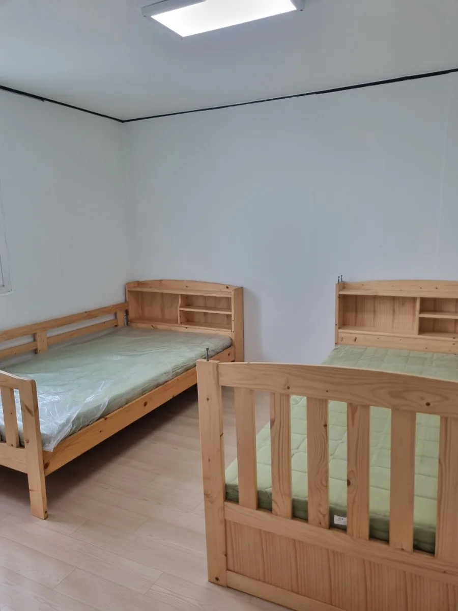 2025년5월5일~9일 곰팡이작업 및 이보드전체시공, 거실 도색,전체 실크도배,전체장판5t시공 158 naver f37d36d5e36a